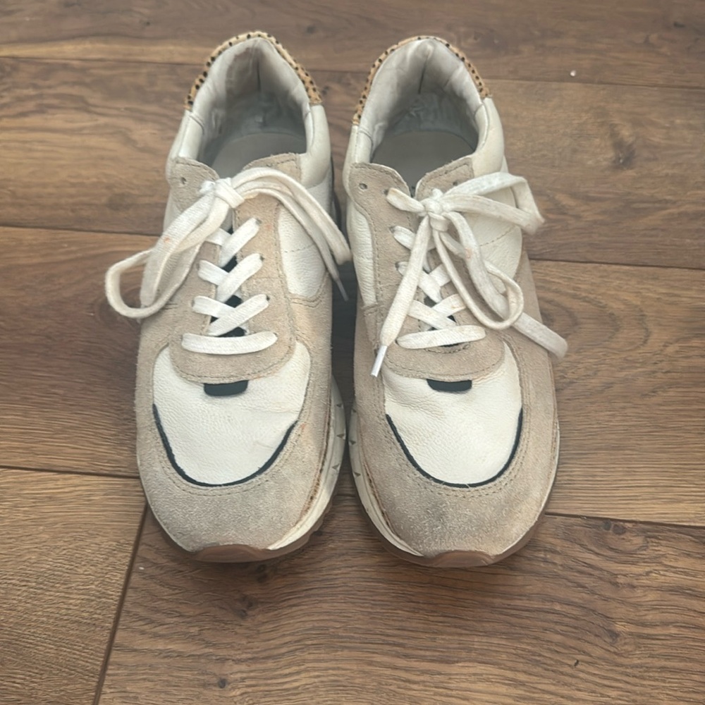 Madewell  kickoff trainer size 7